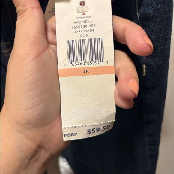 NWT Tommy Hilfiger Women's Straight Leg Jeans - Dark Blue - Picture 4 of 7